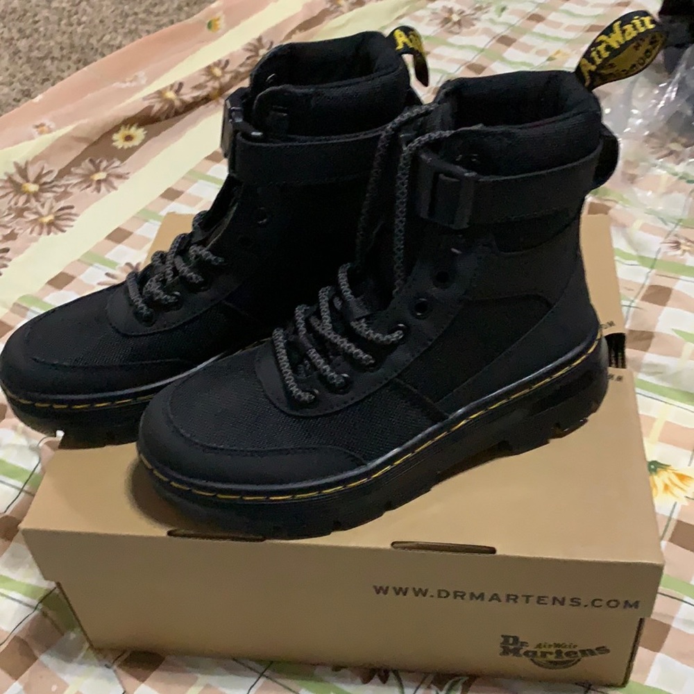 Dr Martens Combs Tech